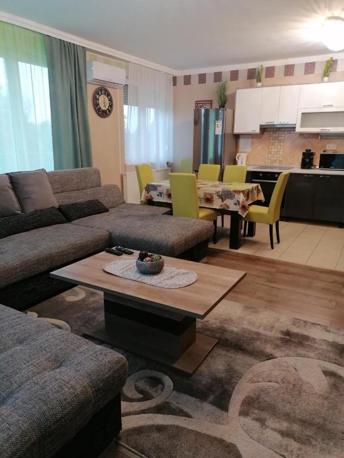 Mesi Lux Apartman Hajdúszoboszló Kültér fotó