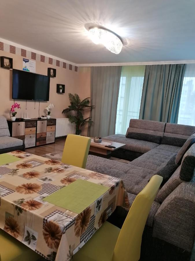 Mesi Lux Apartman Hajdúszoboszló Kültér fotó