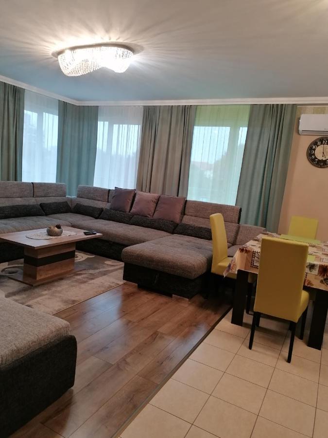 Mesi Lux Apartman Hajdúszoboszló Kültér fotó