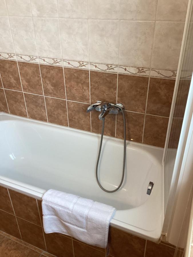 Mesi Lux Apartman Hajdúszoboszló Kültér fotó